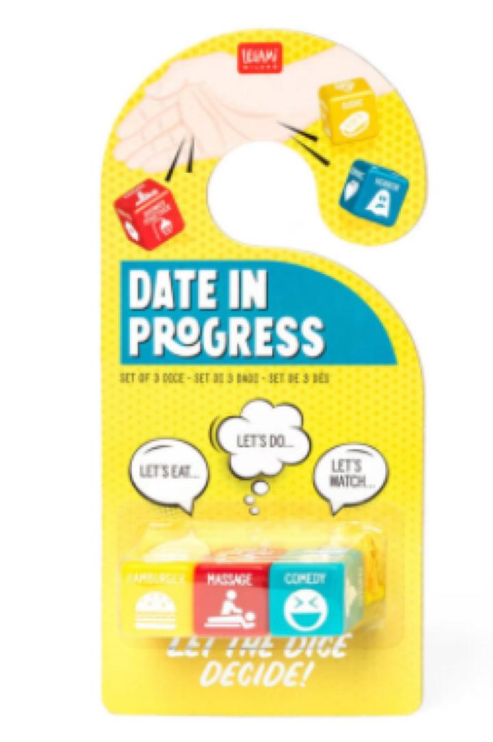 Set tri kockice DATE IN PROGRESS 