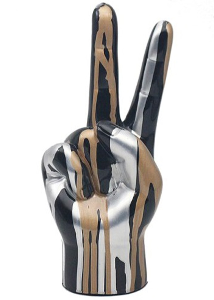 Ukrasna figurica PEACE 