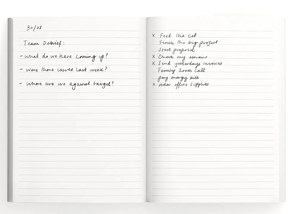 Notes A5 na linije CURE FOR STUPID PEOPLE 