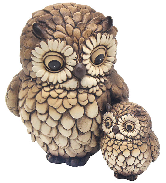 Ukrasna figurica SOVA SA BEBOM 