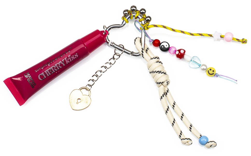 Privezak za ključeve i sjaj za usne CHERRY KISS 