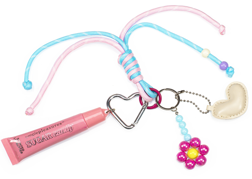 Privezak za ključeve i sjaj za usne SUGAR 