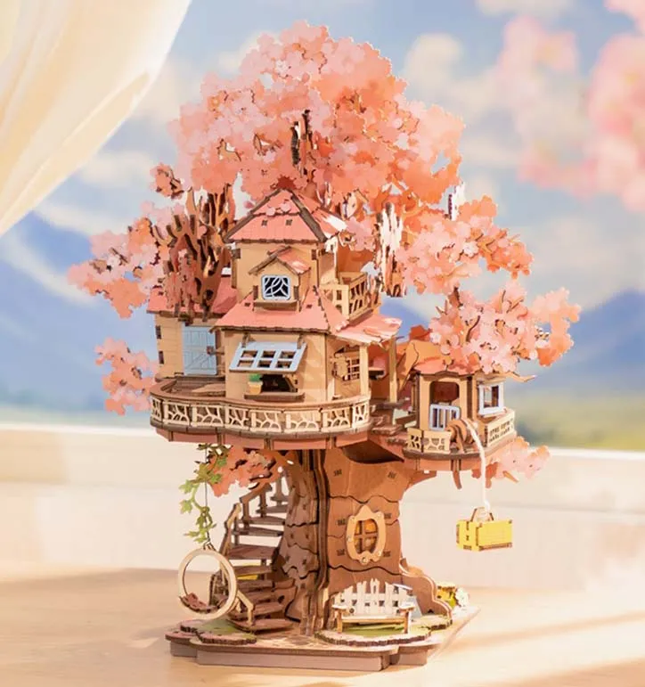 3D puzzle KUĆICA NA DRVETU TREŠNJE 