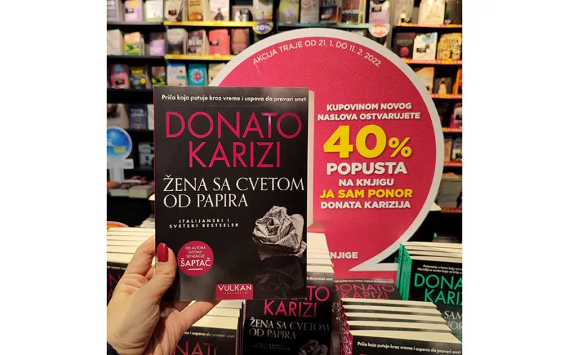ŽENA SA CVETOM OD PAPIRA - NOVI ROMAN DONATA KARIZIJA