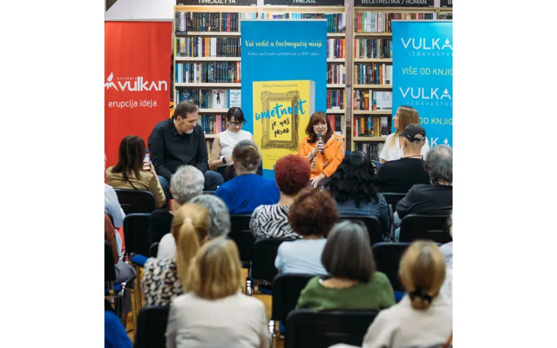 VEČE POSVEĆENO UMETNOSTI OKUPILO BROJNU PUBLIKU U KNJIŽARI VULKAN