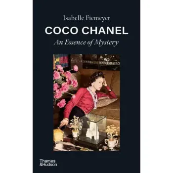 COCO CHANEL An Essence of Mystery 