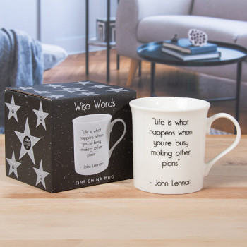 Šolja LIFE IS WHAT HAPPENS 