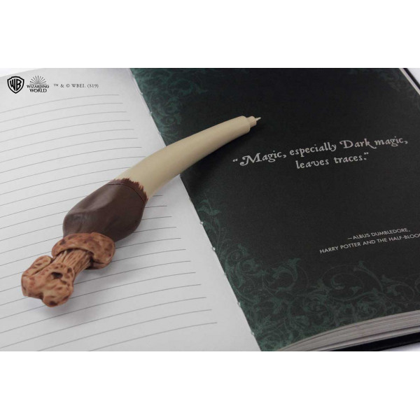 HARRY POTTER DARK ARTS COLLECTIBLE SET 