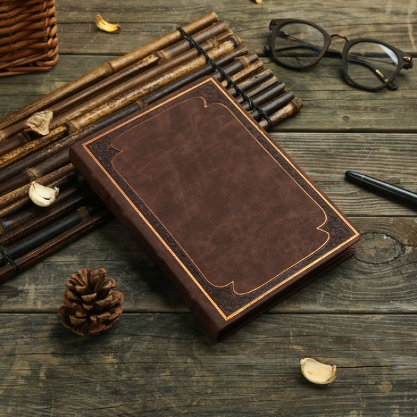 Notes VICTORIA'S JOURNALS VINTAGE - BRAON 14x20, 128 strana na linije 