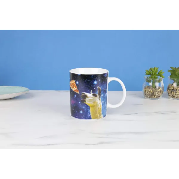 Keramička šolja LAMA IN SPACE 