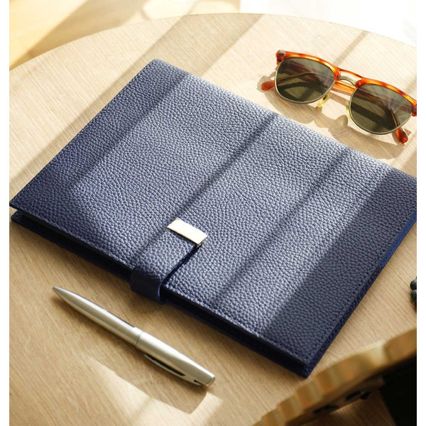 Dnevnik sa kopčom EXECUTIVE Blue, 19x25cm 176 st. Na linije 