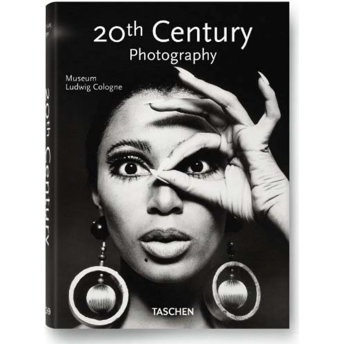 20TH CENTURY PHOTOGRAPHY 