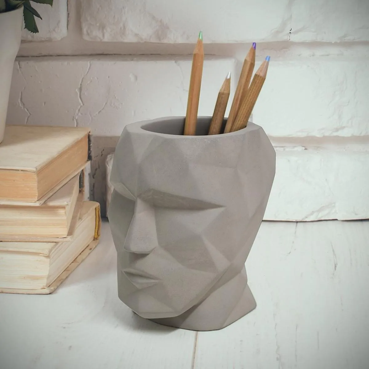 Posuda na olovke THE HEAD - GRAY CIMENT 