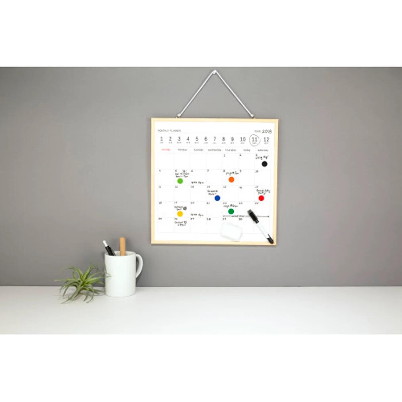 WHITE BOARD CALENDAR 