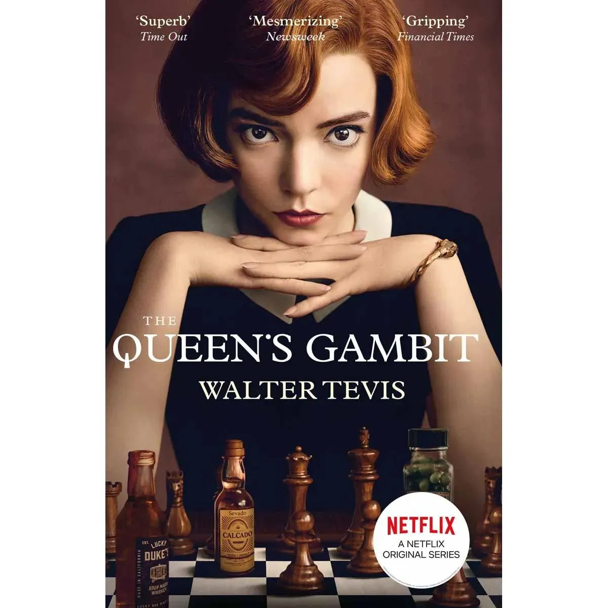 THE QUEEN'S GAMBIT 