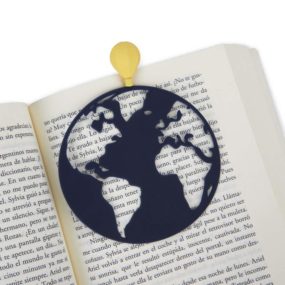 BOOKMARK GLOBE 