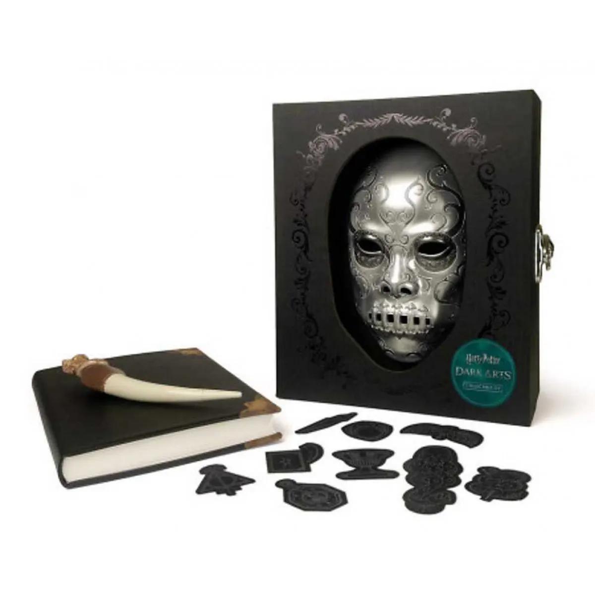 HARRY POTTER DARK ARTS COLLECTIBLE SET 