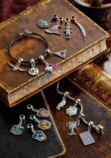 HARRY POTTER privezak za narukvicu SLYTHERIN 