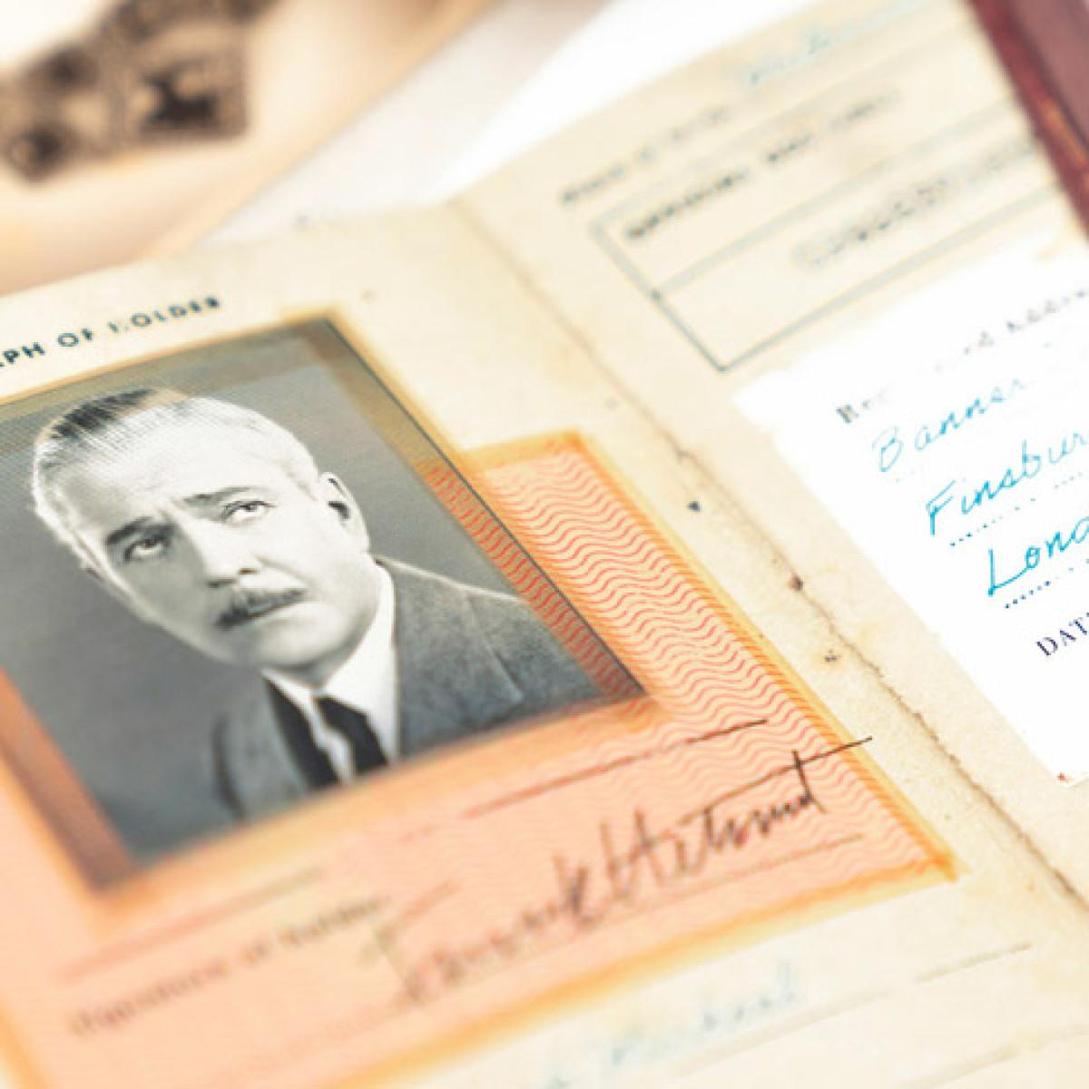 Društvena igra ESCAPE FROM THE STARLINE EXPRESS 