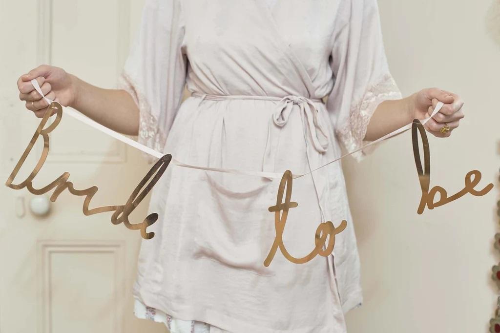 Girlanda BRIDE TO BE BLOSSOM 1.5 m 