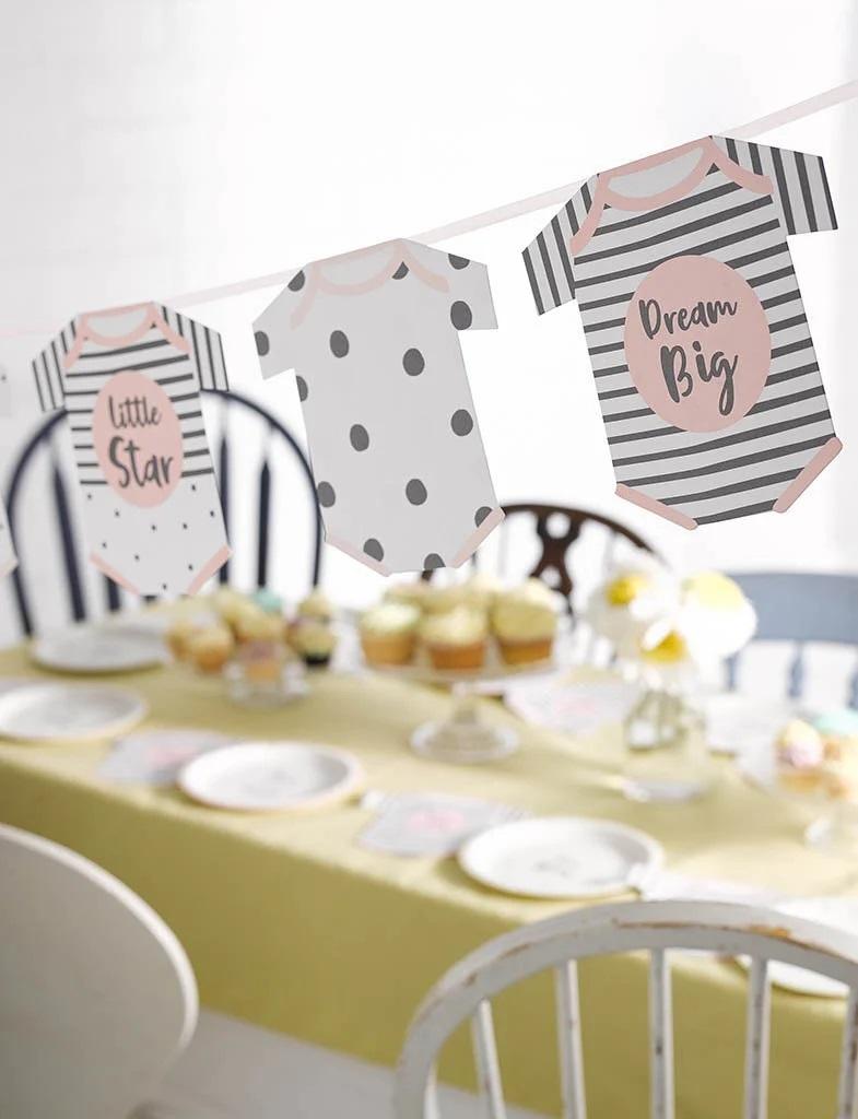 Girlanda BORN TO BE LOVED PINK 3,5m 