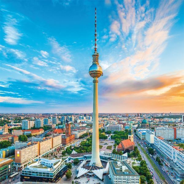 Zidni kalendar za 2023 - BERLIN 