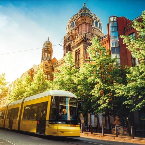 Zidni kalendar za 2023 - BERLIN 