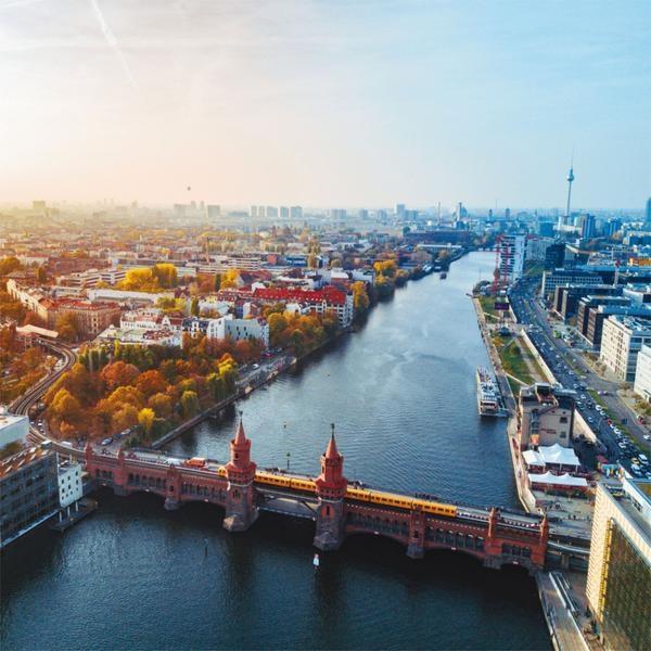 Zidni kalendar za 2023 - BERLIN 