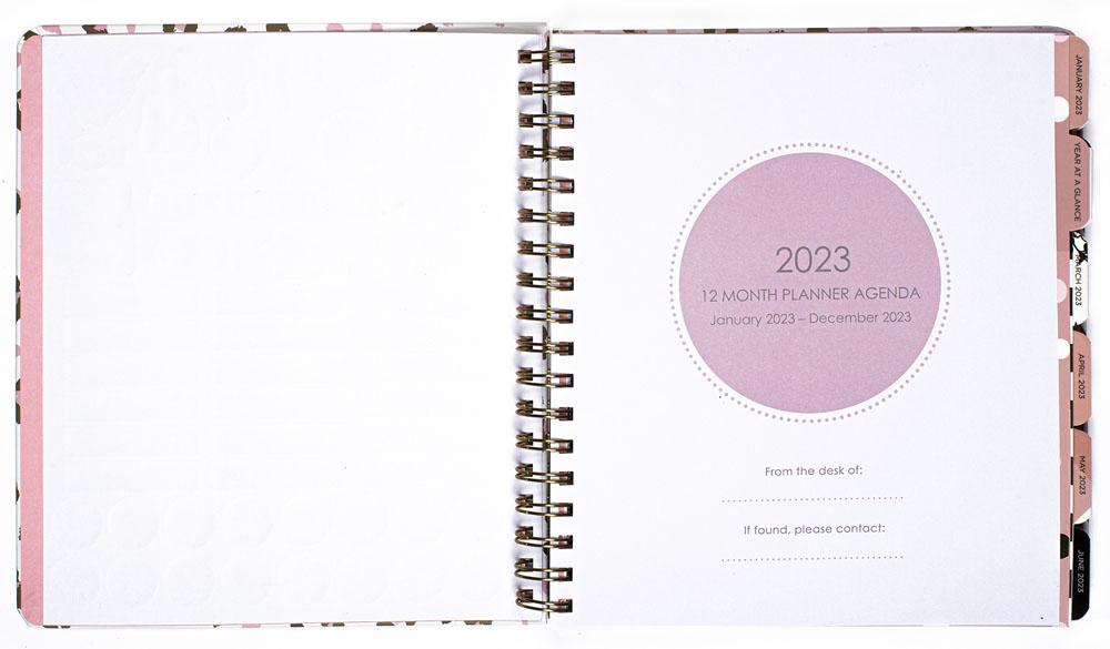 Datumirani planer za 2023. 