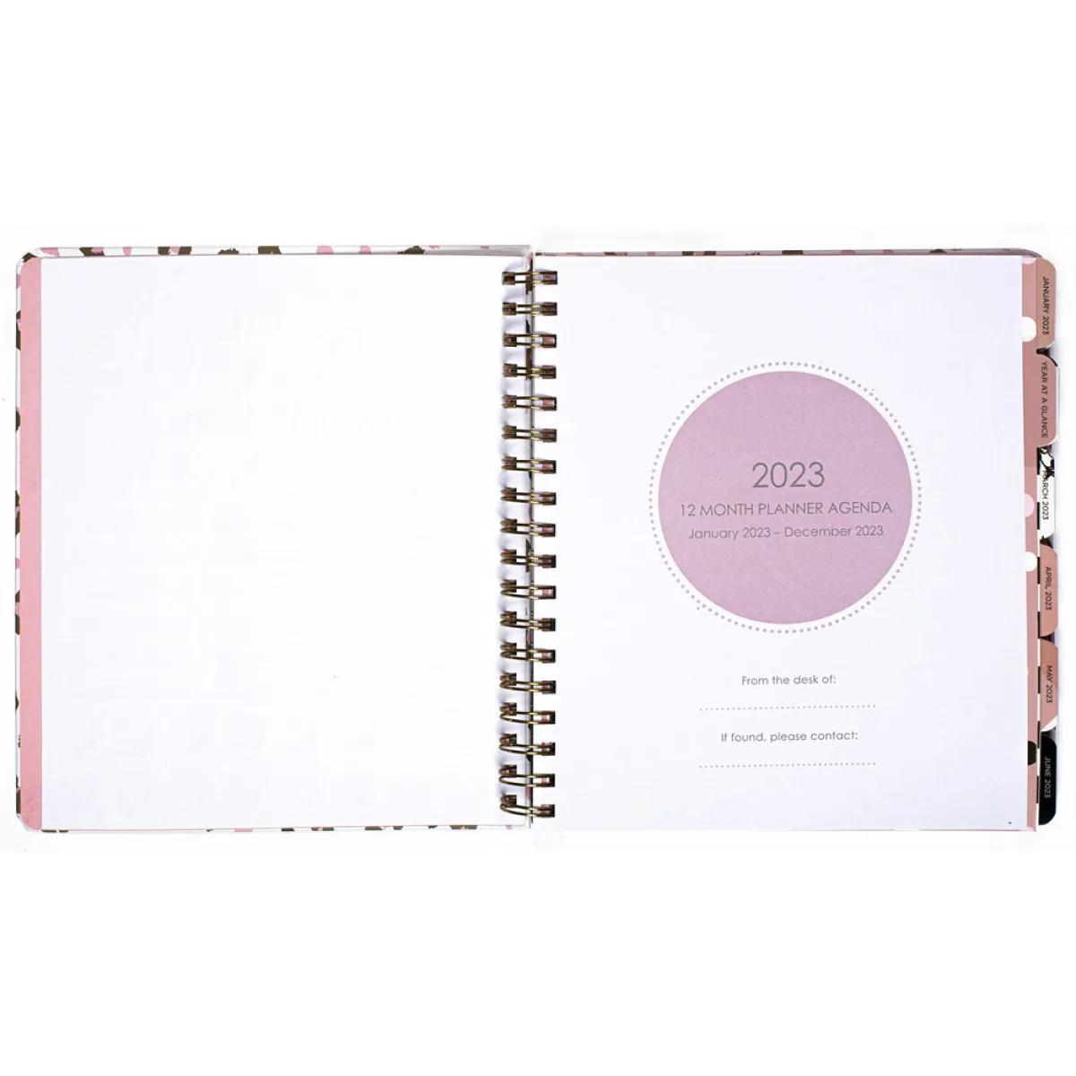 Datumirani planer za 2023. 