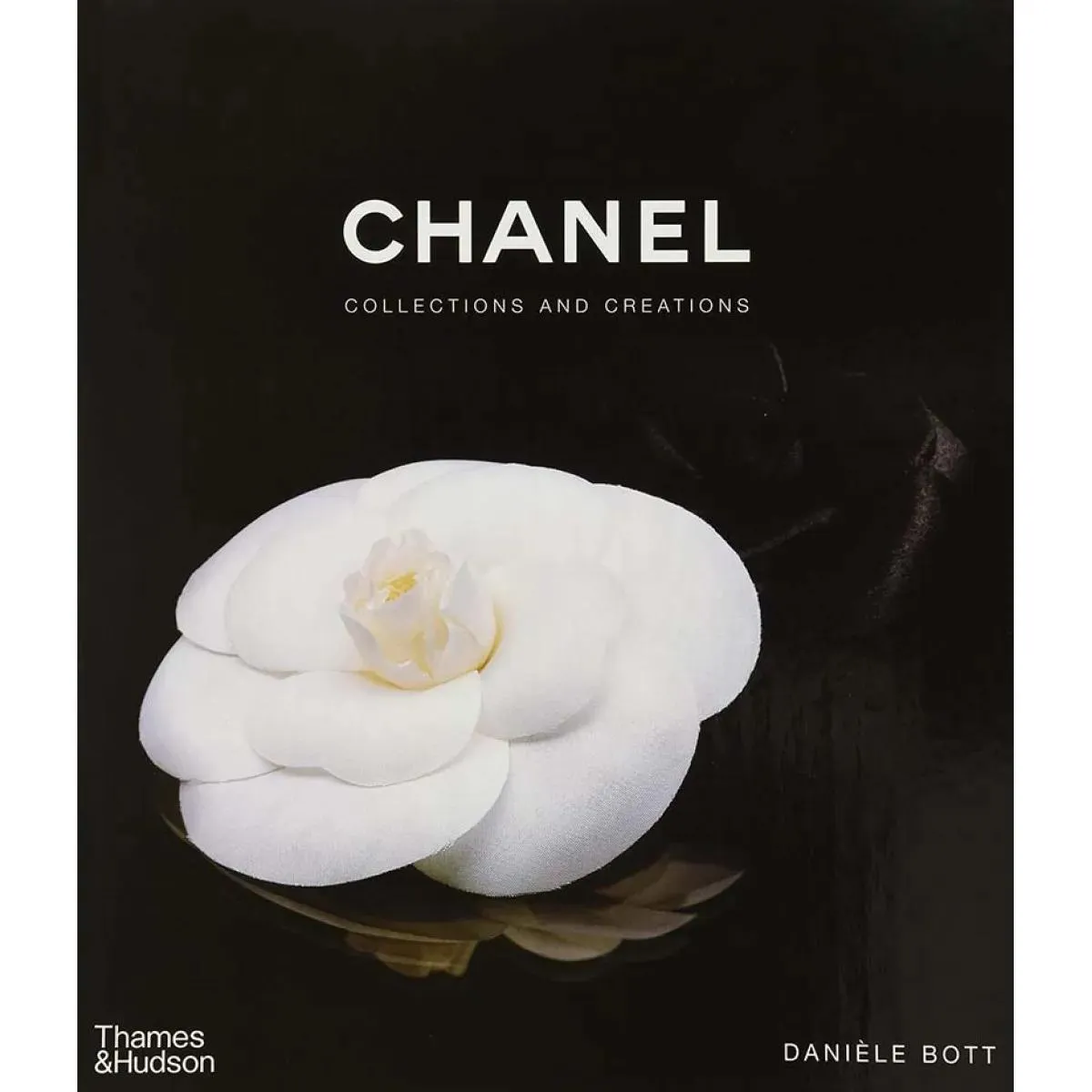 CHANEL COLLECTIONS AND CREATIONS 