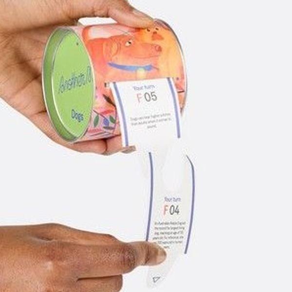 Kartice sa 100 zanimljivih činjenica DOGS (engleski) 