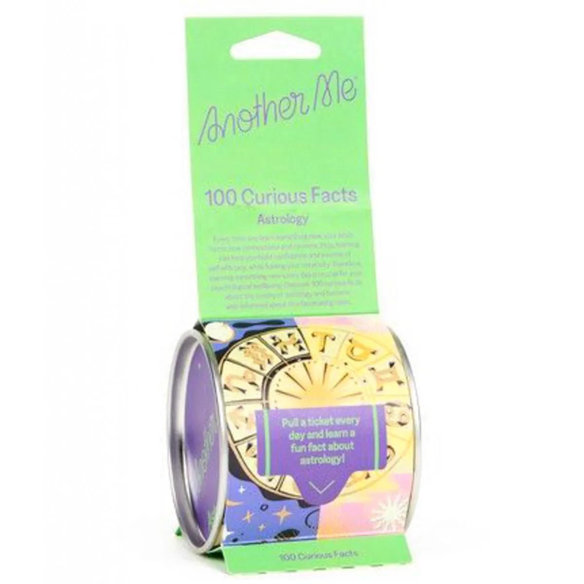 Kartice sa 100 zanimljivih činjenica ASTROLOGY (engleski) 