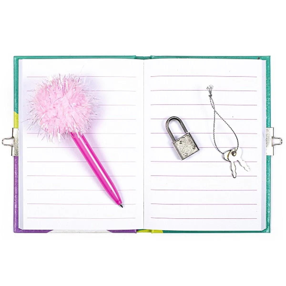 Dnevnik sa ključem i olovkom 