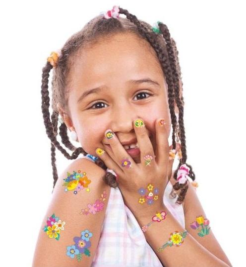 Koferče sa stikerima za dekoraciju noktiju i tetovažama -  CVEĆE 