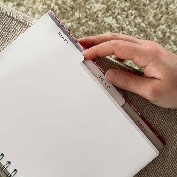 VICTORIA'S JOURNALS notes na linije 17x23cm 