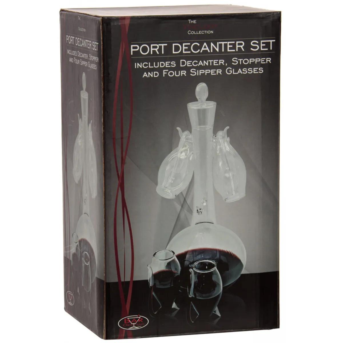 Bokal sa četiri čaše za piće 