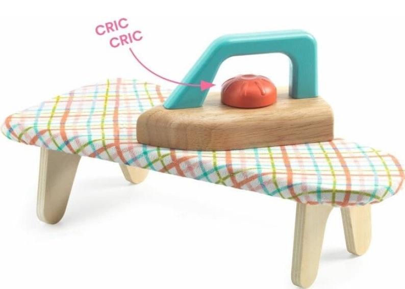 Igračka MIA & LEO - set za peglanje 