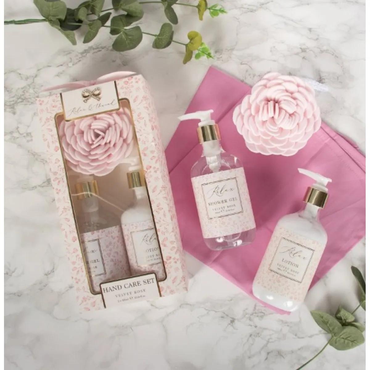 MADELAINE BATH & SHOWER 