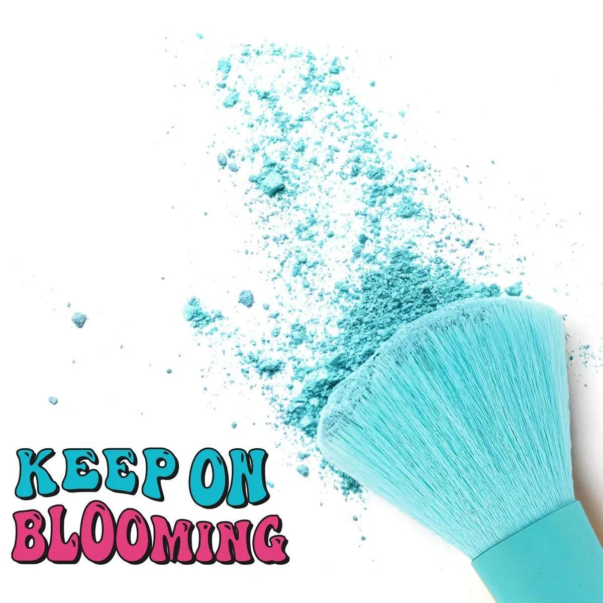 Set četkica za šminku OH MY GLOW! - DAISY 