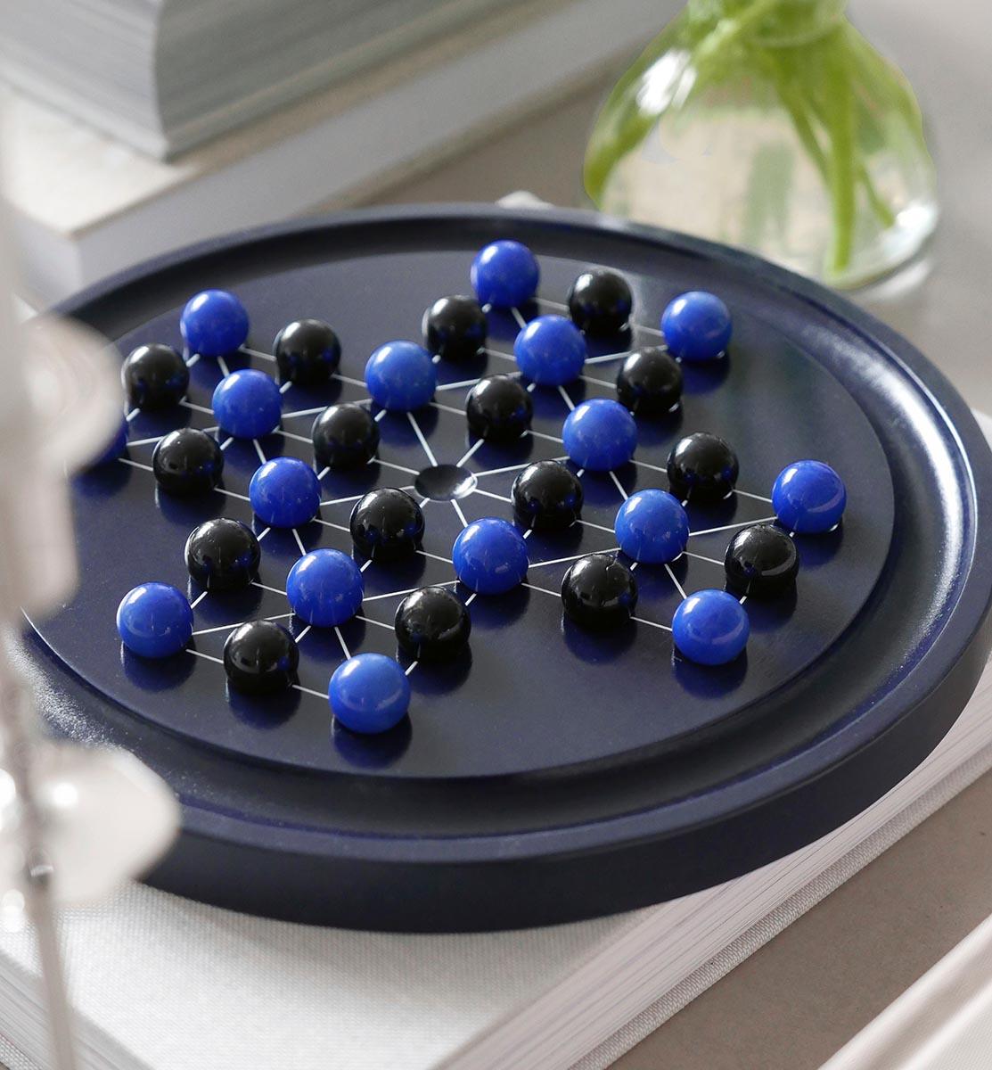 Društvena igra SOLITAIRE - CLASSIC 