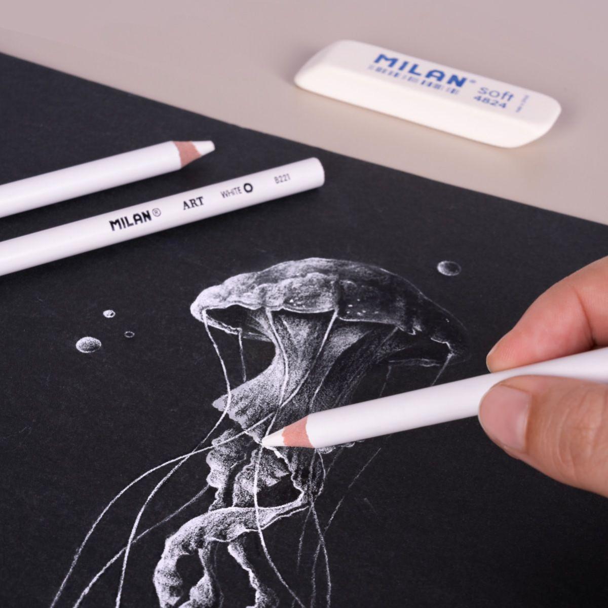 Bele drvene bojice sa gumicom MILAN 