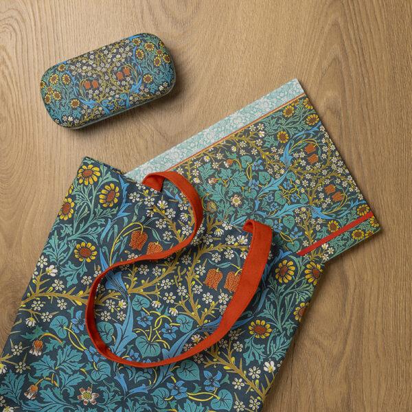 Ceger WILLIAM MORRIS - BLACKTHORN 