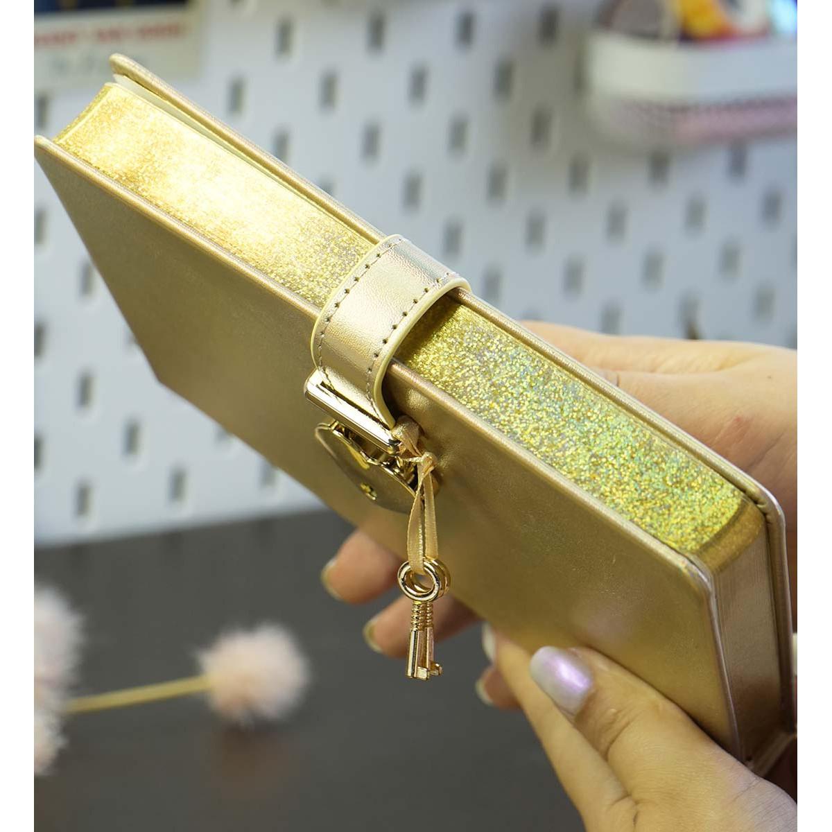 Dnevnik sa ključem HUSH HUSH Gold, 160 st. Na linije 