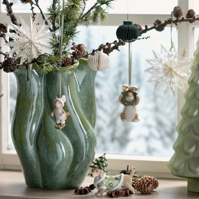 Novogodišnji ukras MIŠIĆ NA SKIJAMA 6cm 