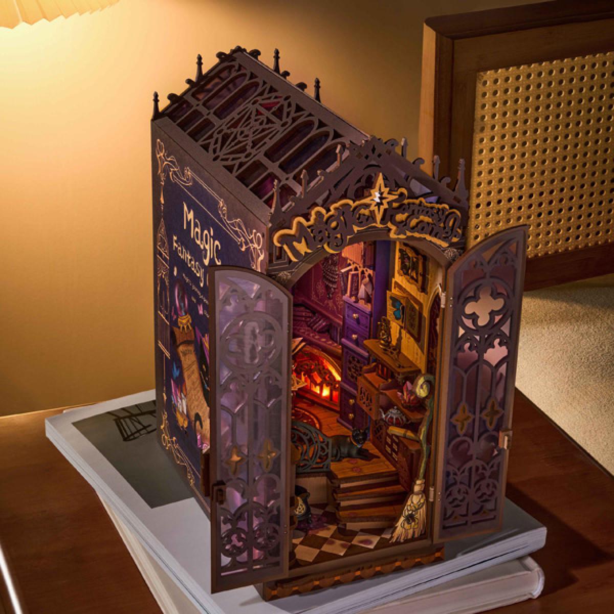 3D puzzle MAGIČNI ĆOŠAK book nook 