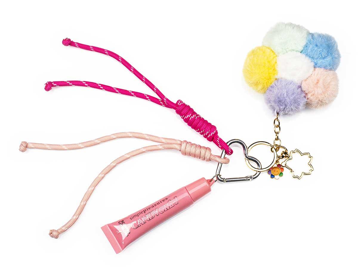 Privezak za ključeve i sjaj za usne CANDY 15ml 