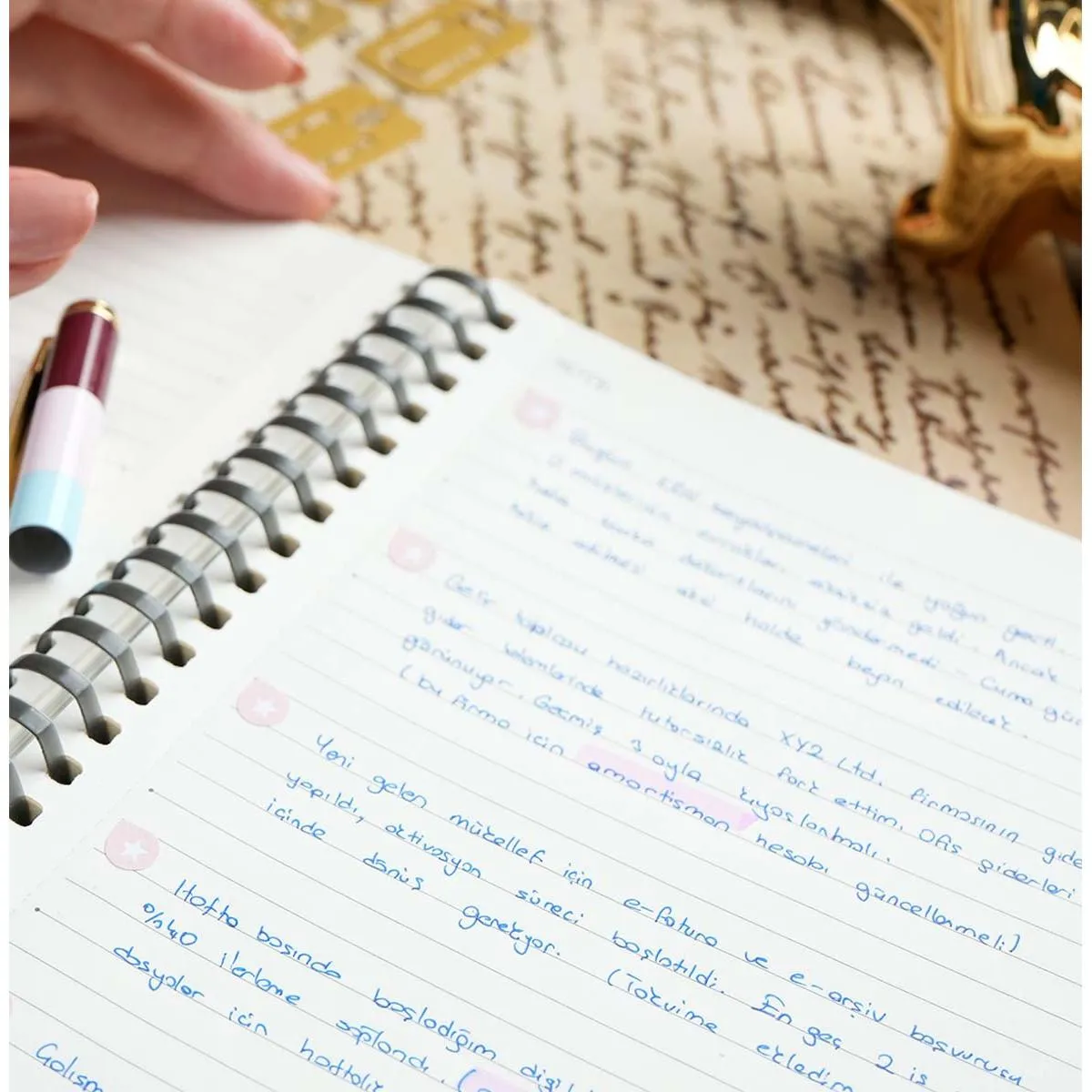 Notes A5 VICTORIA'S JOURNALS Sylicon Grey, na linije 