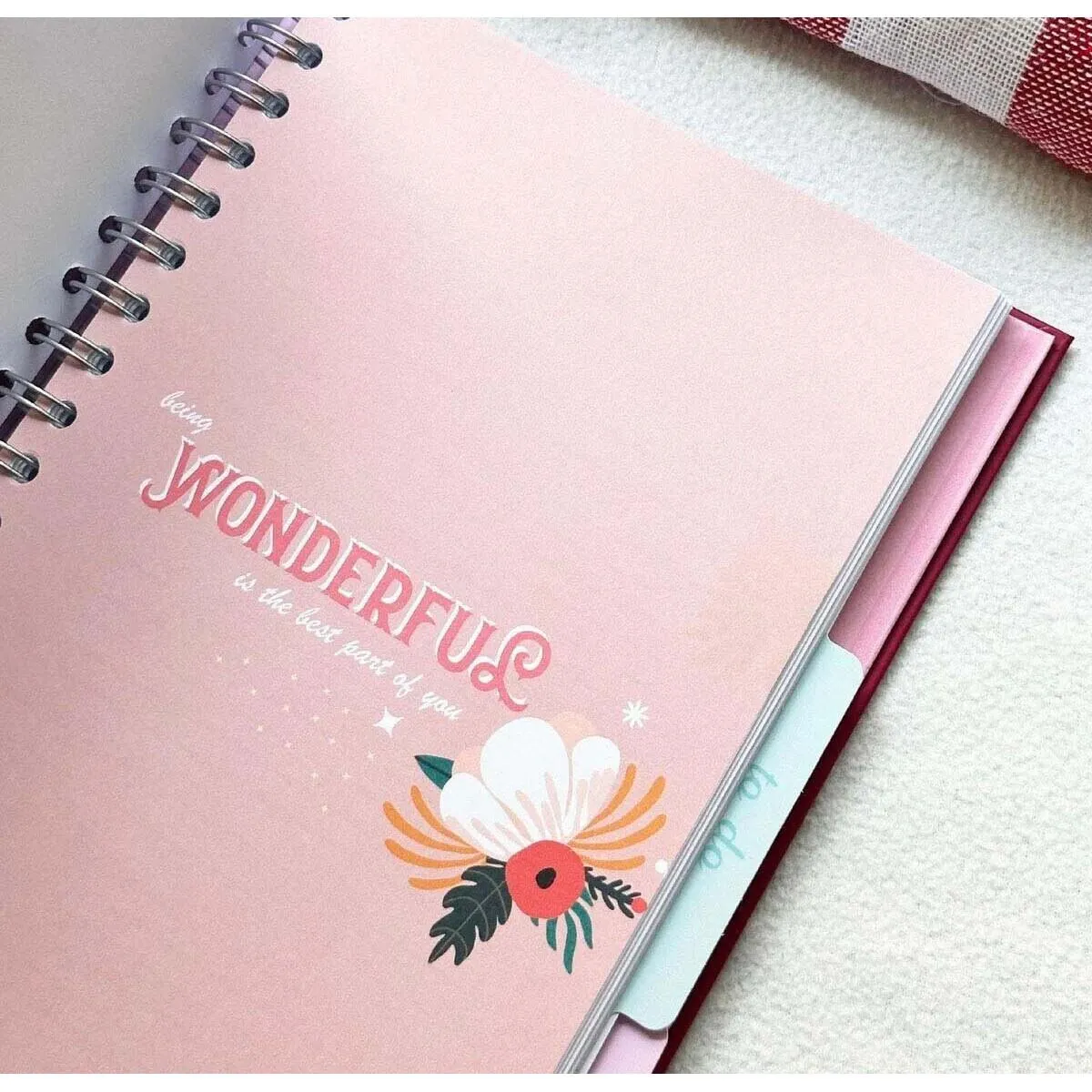 Planer 17x23 VICTORIA'S JOURNALS Cat 