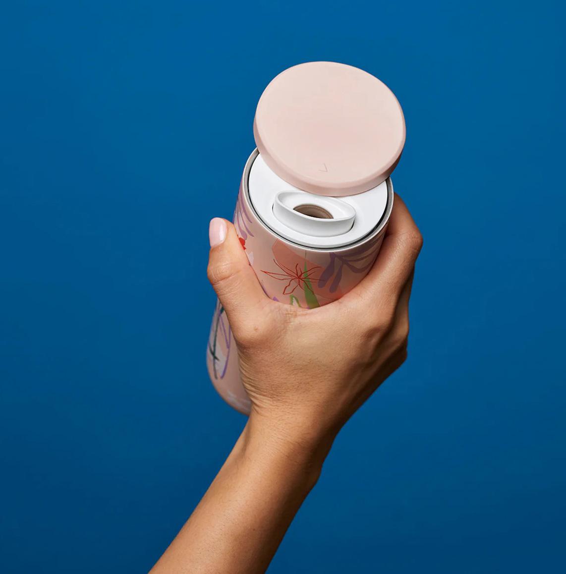 Putna termo šolja CHIC.MIC Abstract leaves 350 ml 